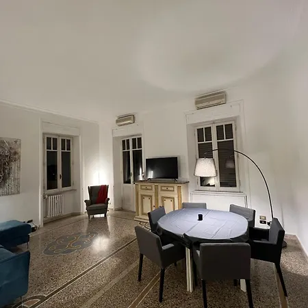 Bear House * Rome